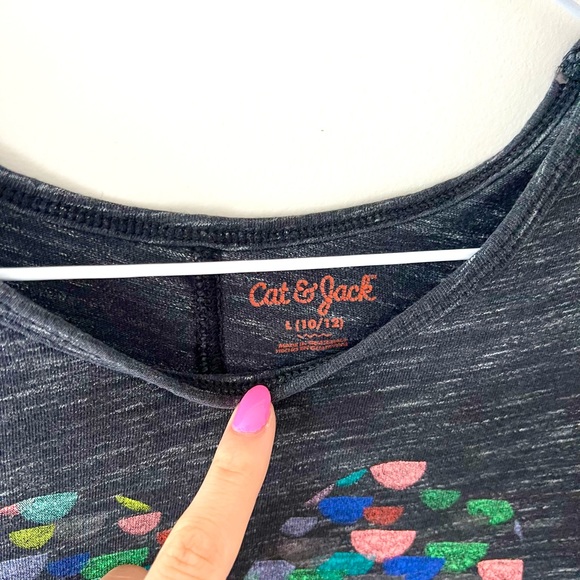 Black tank top with a heart - Picture 2 of 2